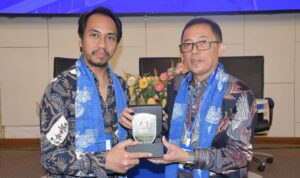 279540ef-a305-429a-b70d-12e253dd3f0e